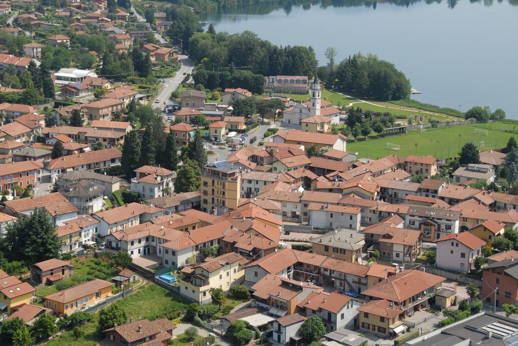 Hotel La Locanda Cadrezzate Luaran gambar