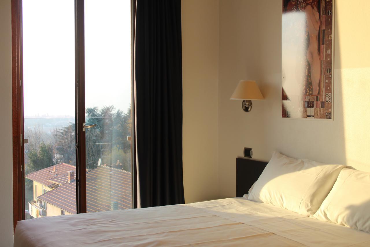 Hotel La Locanda Cadrezzate Luaran gambar