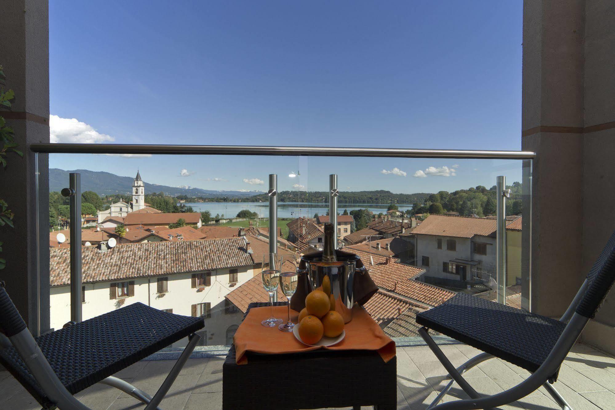 Hotel La Locanda Cadrezzate Luaran gambar