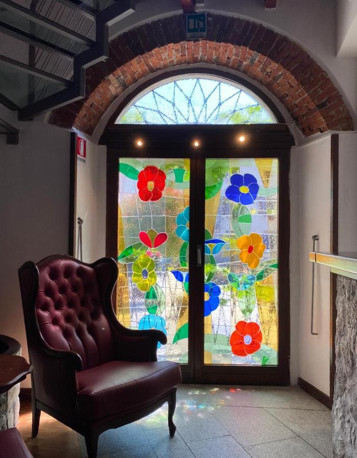 Hotel La Locanda Cadrezzate Luaran gambar